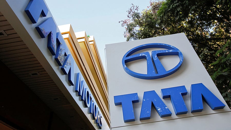 <div class="paragraphs"><p>The Tata Motors logo.</p></div>