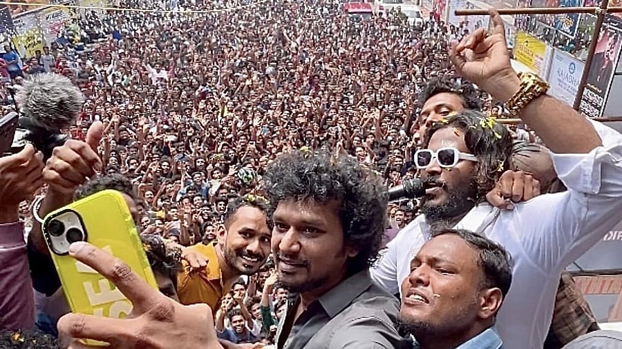 <div class="paragraphs"><p>Tamil movie director Lokesh Kanakaraj taking a selfie at Palakkad, October 24, 2023.</p></div>