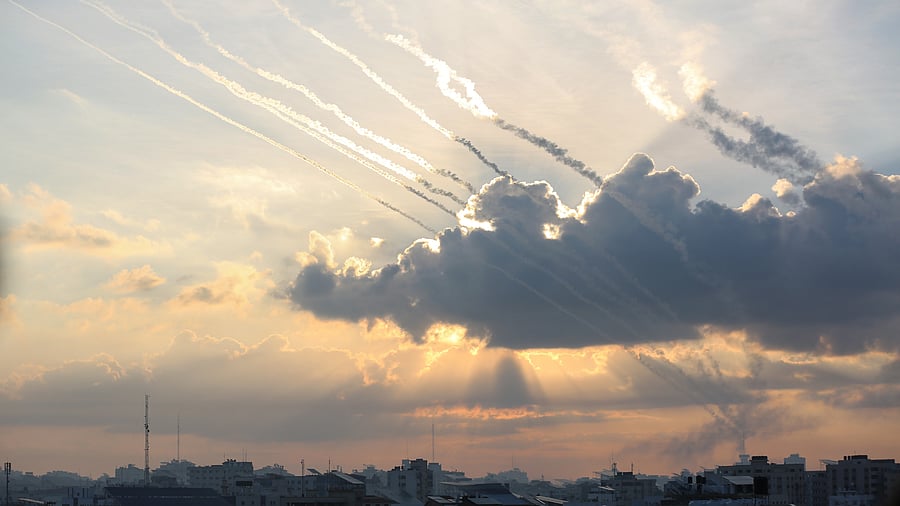 <div class="paragraphs"><p>Rockets are fired toward Israel from Gaza.</p></div>