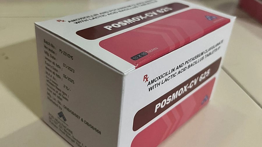 <div class="paragraphs"><p>Fake antibiotic drugs which have been seized in raids across various cities of Gujarat. These antibiotic medicines were being used to treat serious diseases.</p></div>