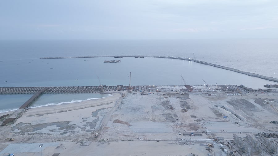 <div class="paragraphs"><p>Vizhinjam International Seaport (VIS)</p></div>