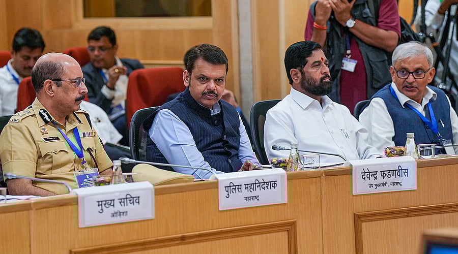 <div class="paragraphs"><p>New Delhi: Maharashtra Chief Minister Eknath Shinde, the Deputy Chief Minister Devendra Fadnavis and others during a review meeting on Left Wing Extremism, in New Delhi, Friday, Oct. 6, 2023. </p></div>