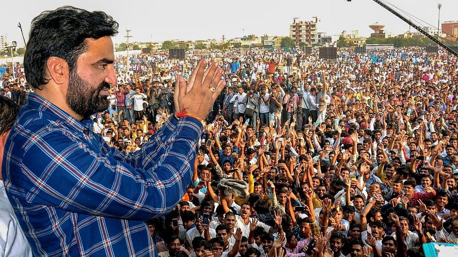 <div class="paragraphs"><p>Hanuman Beniwal</p></div>