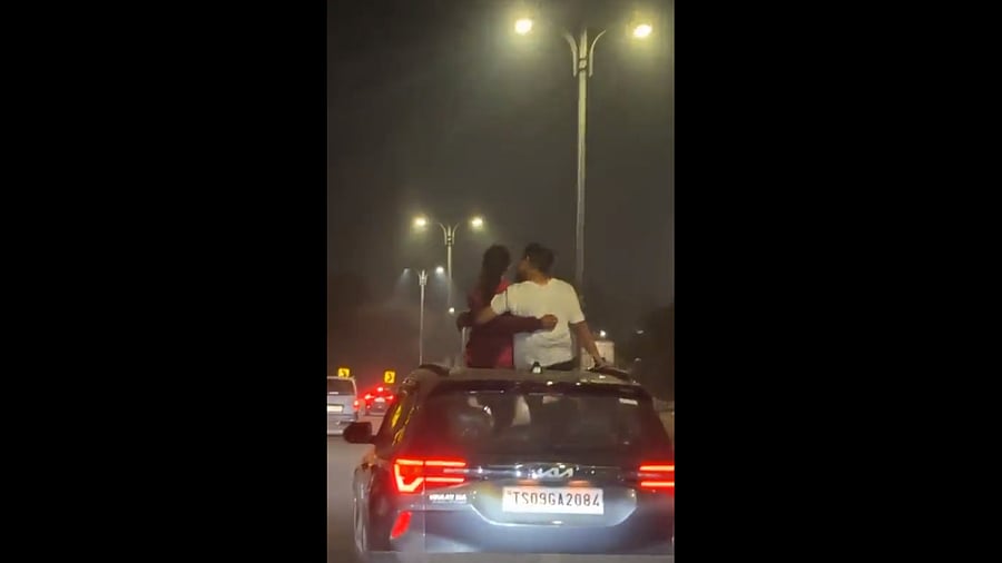 <div class="paragraphs"><p>Screengrab from the video.</p></div>