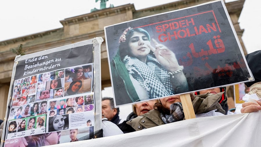 <div class="paragraphs"><p>People take part in a protest against the Islamic regime of Iran following the death of Mahsa Amini, in Berlin, Germany. </p></div>