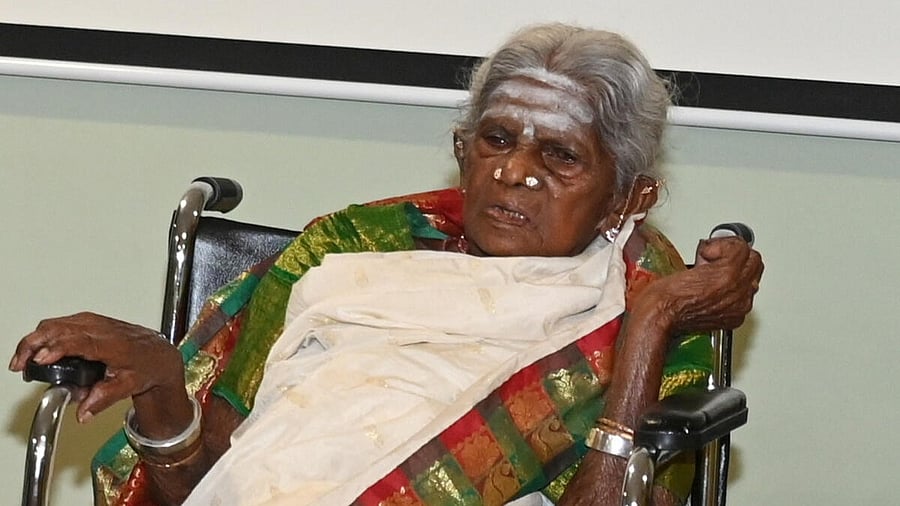 <div class="paragraphs"><p>Padma Shri Saalumarada Thimmakka.</p></div>