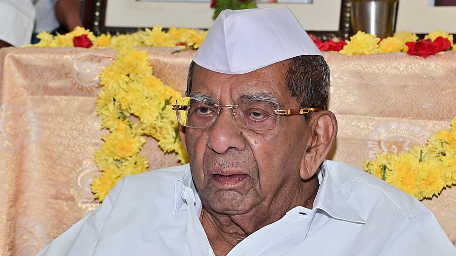 <div class="paragraphs"><p>Shamanur Shivashankarappa.</p></div>