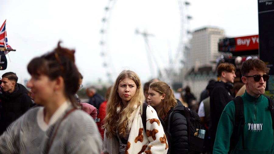 <div class="paragraphs"><p>Gen Z also seems ready to set boundaries around their time to push back against technology that allows endless workdays for many jobs.</p></div>