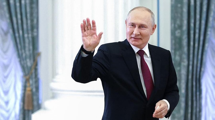 <div class="paragraphs"><p>Vladimir Putin</p></div>