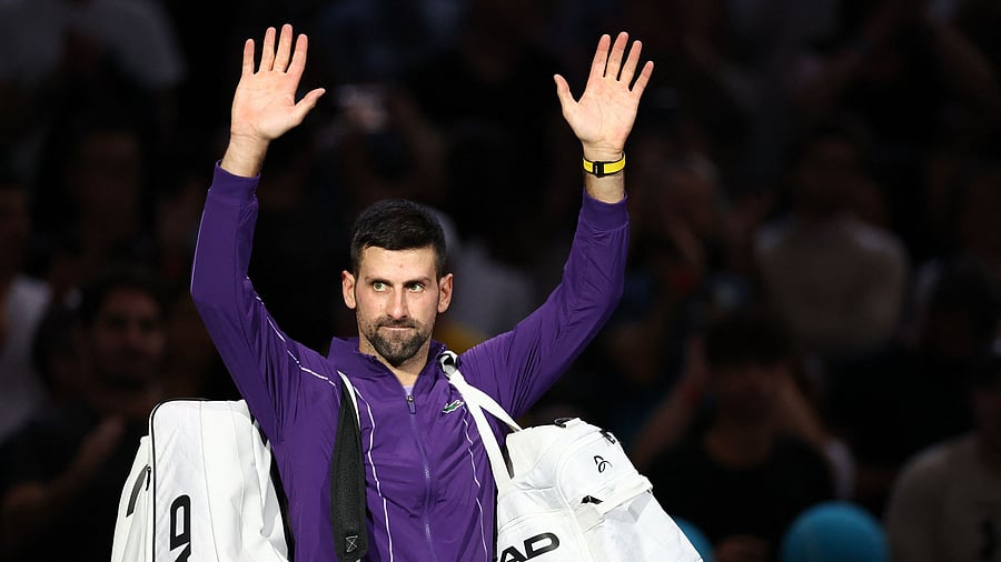 <div class="paragraphs"><p>Novak Djokovic waves to the crowd after winning his round of 32 match against Argentina's Tomas Martin Etcheverry.</p></div>