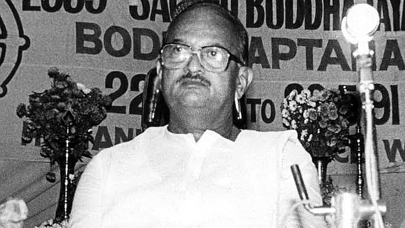 <div class="paragraphs"><p>B Basavalingappa.</p></div>