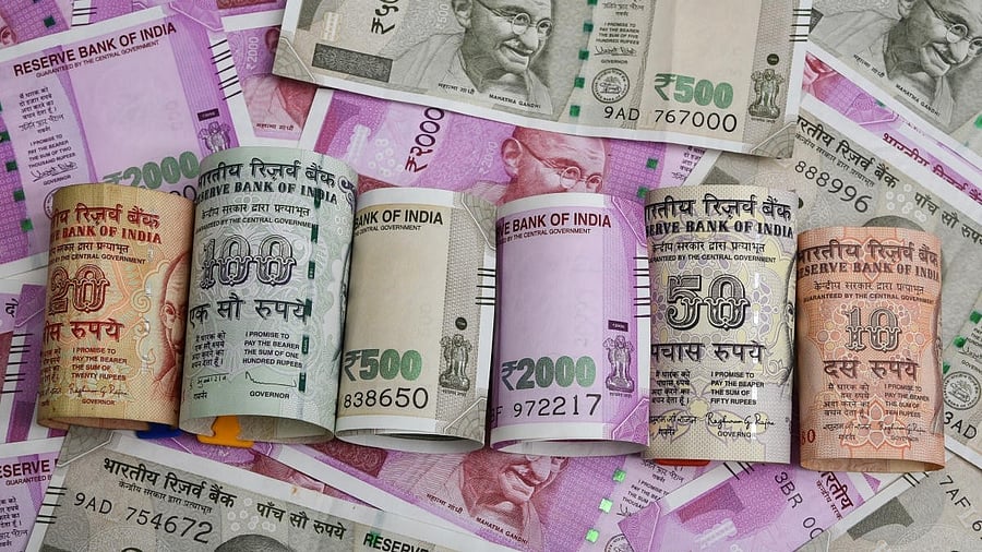 <div class="paragraphs"><p>Indian currency notes.</p></div>