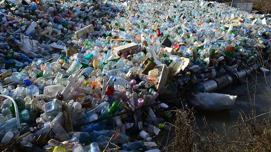 Central audit reveals plastic recycling scam in state