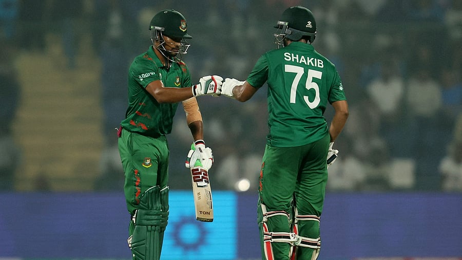 <div class="paragraphs"><p> Bangladesh's Najmul Hossain Shanto and Shakib Al Hasan shared a 169-run partnership at the Arun Jaitley Stadium, New Delhi. </p></div>