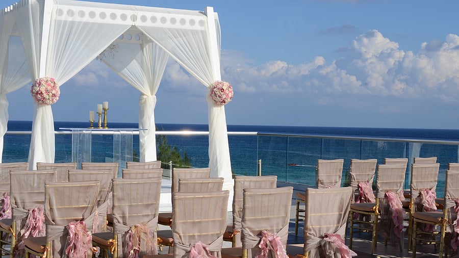 <div class="paragraphs"><p>representative image of a destination wedding.</p></div>