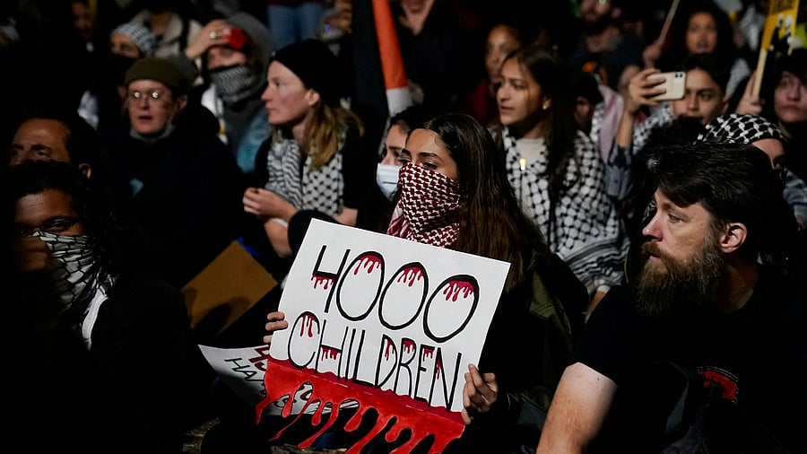 <div class="paragraphs"><p>Demonstrators rally outside the White House in support of Palestinians in Gaza, amid the ongoing conflict between Israel and Hamas, in Washington, US.</p></div>