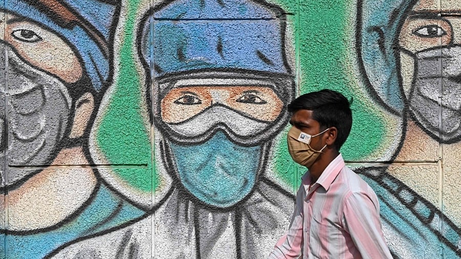 <div class="paragraphs"><p>With one death reported, the total number of people who have died due to coronavirus in Kerala since its outbreak three years ago reached 72,064.</p></div>