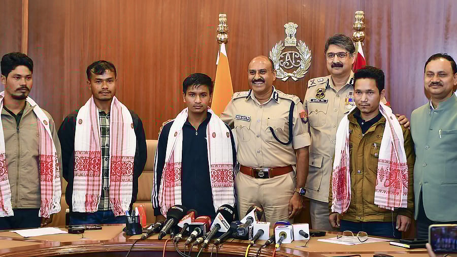 <div class="paragraphs"><p>United Liberation Front of Asom-Independent (ULFA-I) members surrender before DGP Assam G P Singh, at Assam Police Headquarters in Guwahati, Wednesday, Nov. 29, 2023. </p></div>