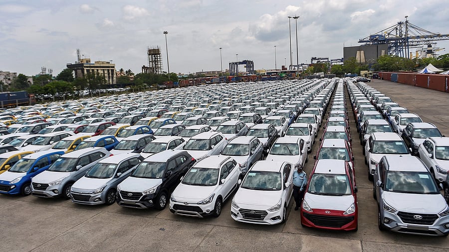 <div class="paragraphs"><p>Representative image of cars.</p></div>