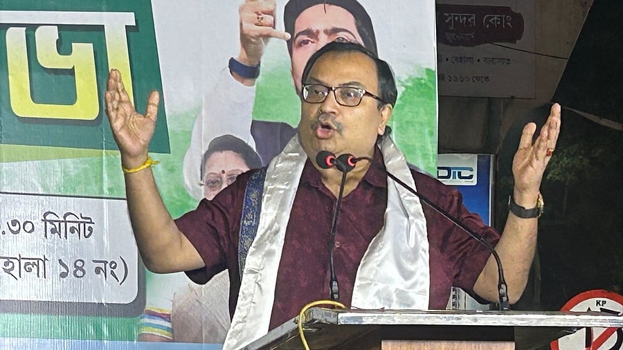 <div class="paragraphs"><p>TMC spokesperson Kunal Ghosh.</p></div>