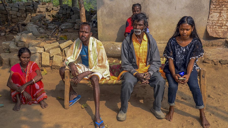 <div class="paragraphs"><p>Ranchi: Family members of Naresh Bediya, one of the workers trapped in the under-construction Silkyara tunnel, at their residence, in Khirabera village in Ormanjhi block of Ranchi.</p></div>