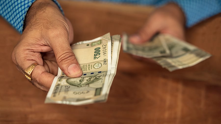 <div class="paragraphs"><p>Representative image of cash.</p></div>