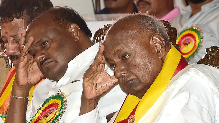 <div class="paragraphs"><p>H D Deve Gowda and H D Kumaraswamy&nbsp;</p></div>