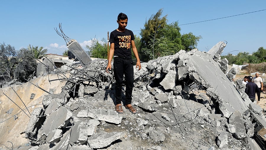 <div class="paragraphs"><p>Gaza</p></div>