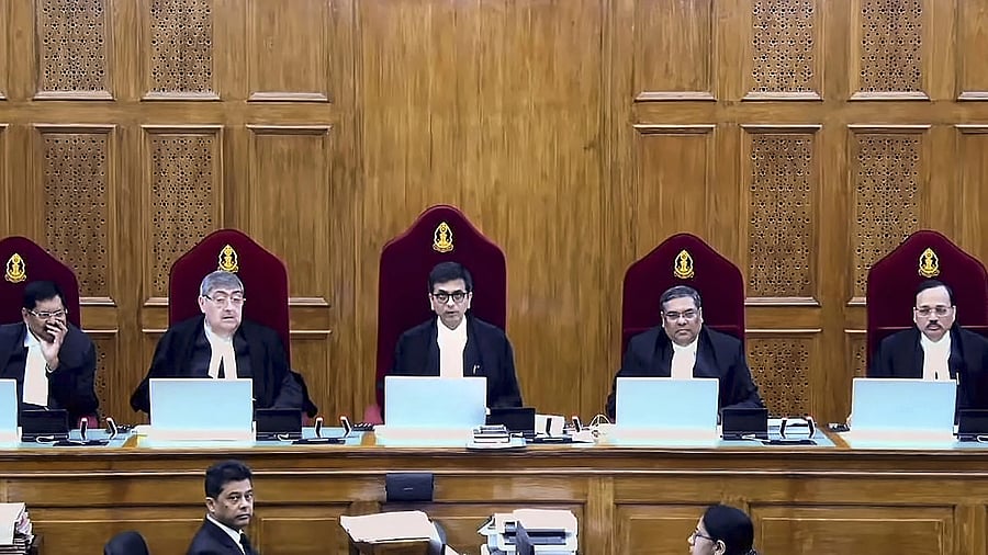 <div class="paragraphs"><p>Second from the left: Justice&nbsp;Sanjay Kishan Kaul with CJI D Y Chandrachud and other Justices hearing a batch of petitions challenging the abrogation of Article 370 of the Constitution.</p></div>
