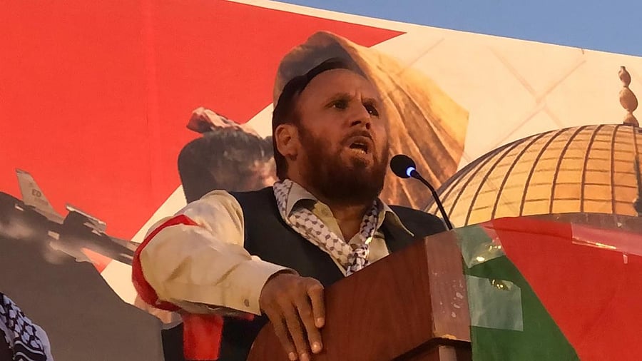 <div class="paragraphs"><p>Pakistan Markazi Muslim League&nbsp;President Khalid Masood Sindhu&nbsp;addressing a rally in Karachi earlier this year</p></div>