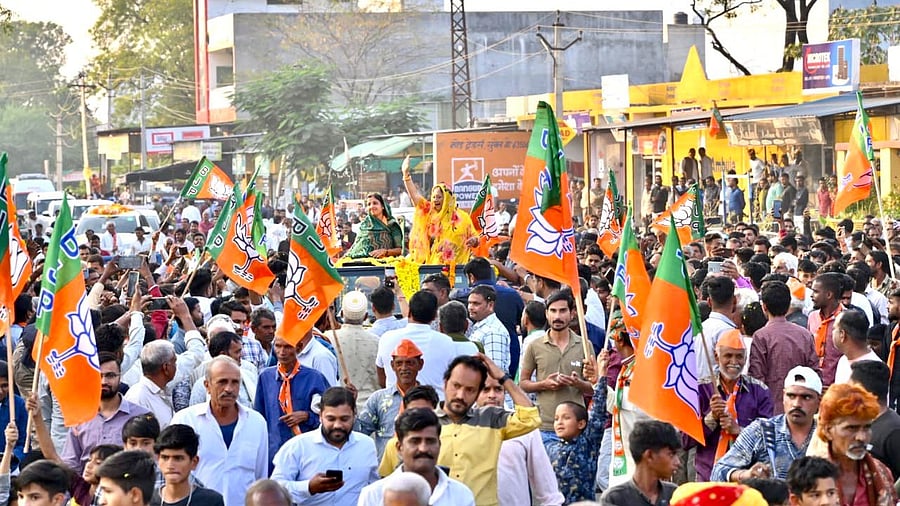 <div class="paragraphs"><p>File Photo: Former CM and BJP leader Vasundhara Raje during campaigning for the 2023&nbsp;Rajasthan Assembly Elections.</p></div>