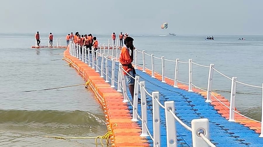 <div class="paragraphs"><p>Newly constructed floating sea bridge at Panambur beach in Mangaluru</p></div>