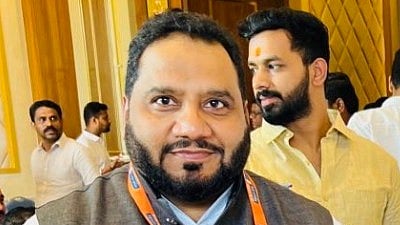 <div class="paragraphs"><p>Saleem Sarang,&nbsp;National President of Waqf Board.</p></div>