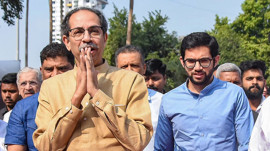 <div class="paragraphs"><p>Nagpur: Shiv Sena (UBT) chief Uddhav Thackeray with party MLA Aaditya Thackeray arrives to attend the Winter session of Maharashtra Assembly, in Nagpur, Monday, Dec. 11, 2023</p></div>