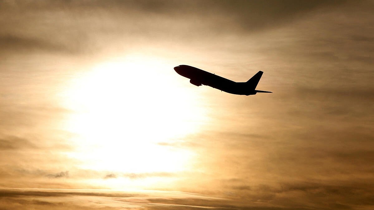 Grounded flight with 276 Indians leaves French airport for India