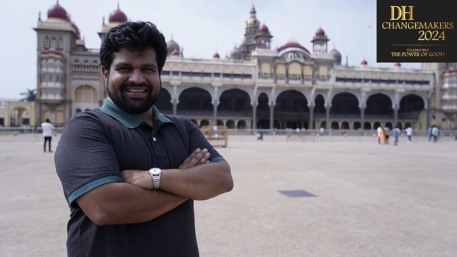 <div class="paragraphs"><p>Shashank Sohgal</p></div>