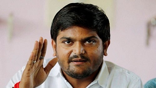 <div class="paragraphs"><p>Hardik Patel</p></div>