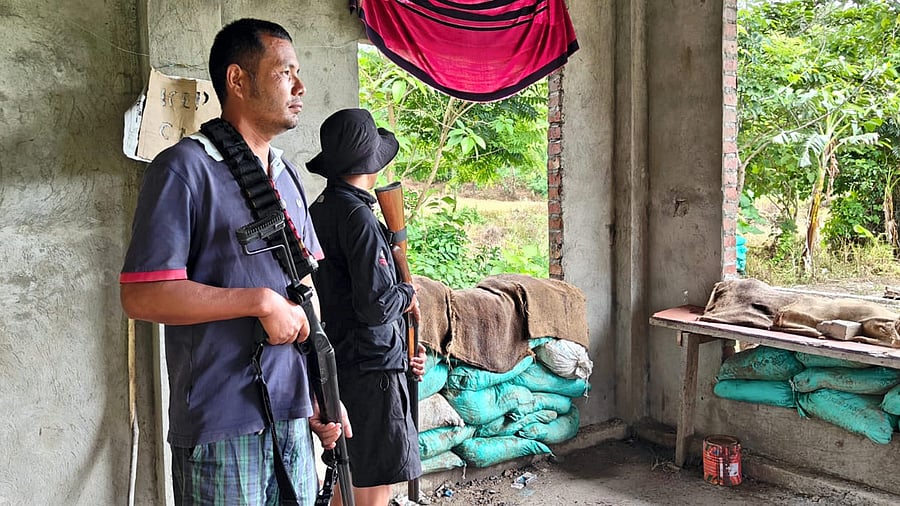 <div class="paragraphs"><p>Locals on alert amid ethnic violence in Manipur. </p></div>