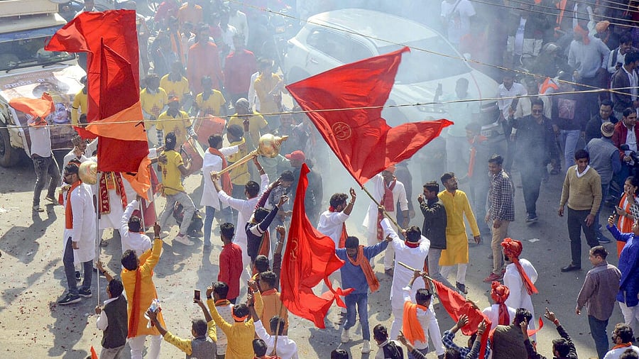 <div class="paragraphs"><p> Devotees participate in a procession on the occasion of Ayodhya Ram Mandir 'Pran Pratishthan', in Ranchi.</p></div>