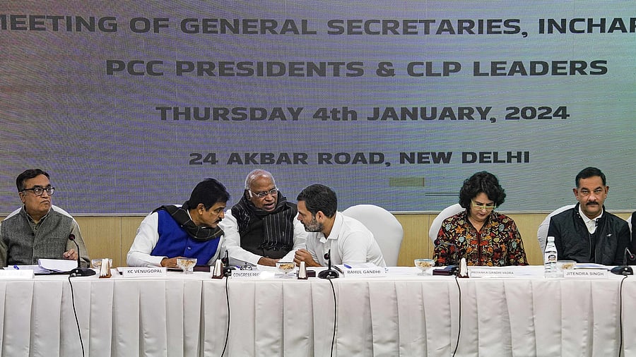 <div class="paragraphs"><p>Congress President Mallikarjun Kharge with party leaders Rahul Gandhi, Priyanka Gandhi Vadra, KC Venugopal and others during a meeting of the party's general secretaries/ in-charges, Pradesh Congress Committee (PCC) presidents and Congress Legislative Party (CLP) leaders, at AICC headquarters in New Delhi, Thursday, Jan. 4, 2024.</p></div>