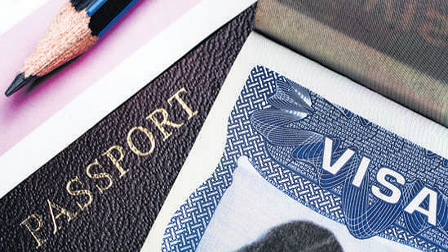 <div class="paragraphs"><p>Pause on US student visa interviews upsets higher study plans</p></div>