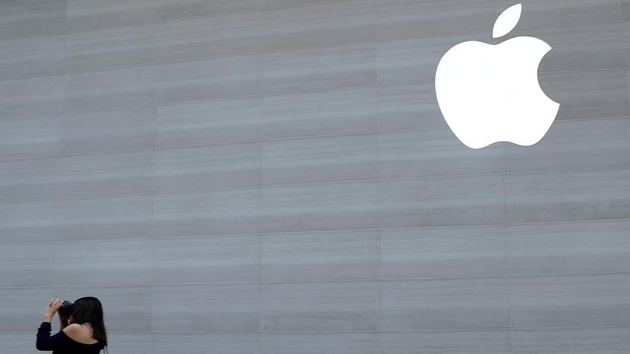 <div class="paragraphs"><p>The Vision Pro will run two main types of apps: new software written specifically for the device’s interface or existing iPad applications.</p></div>