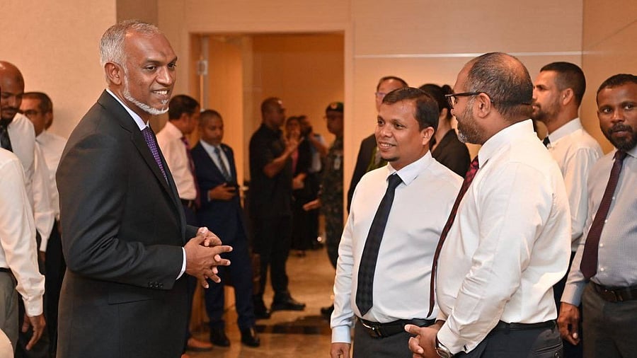 <div class="paragraphs"><p>A high-level delegation will accompany the President and the First Lady on the visit, the President's Office said.</p></div>