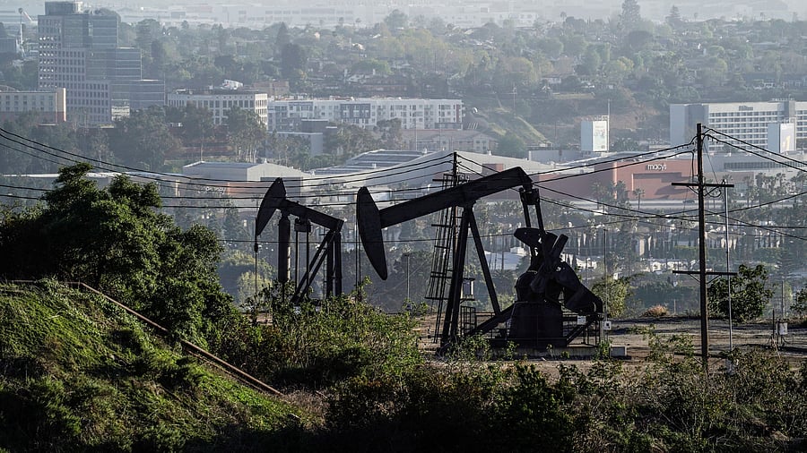 <div class="paragraphs"><p>Representative image of oil fields.</p></div>