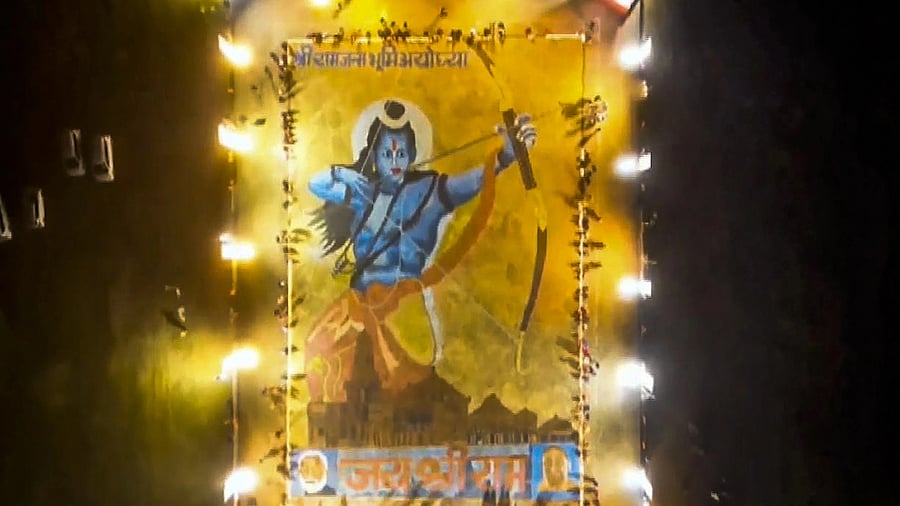 <div class="paragraphs"><p>Following the consecration ceremony, every citizen has been encouraged to light diyas at their homes in the evening.</p></div>