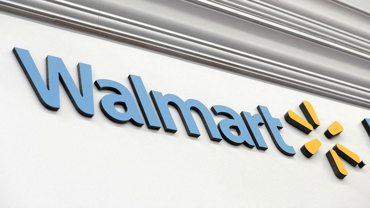 Walmart Achieves Historic $1 Trillion Market Value Milestone