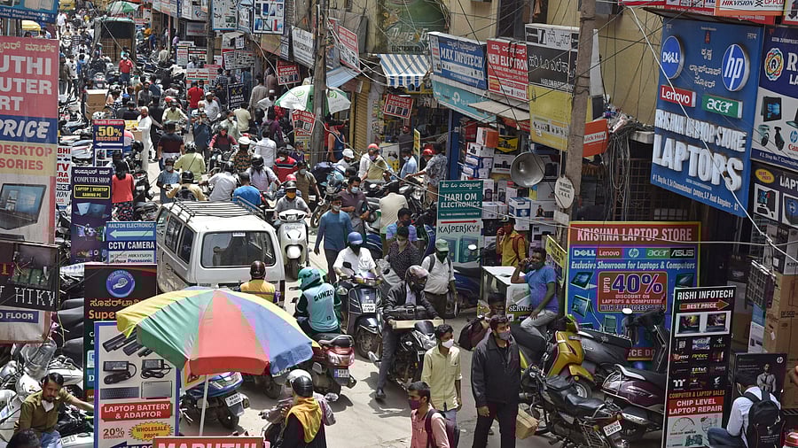 <div class="paragraphs"><p>A crowded market area in Bengaluru.</p></div>