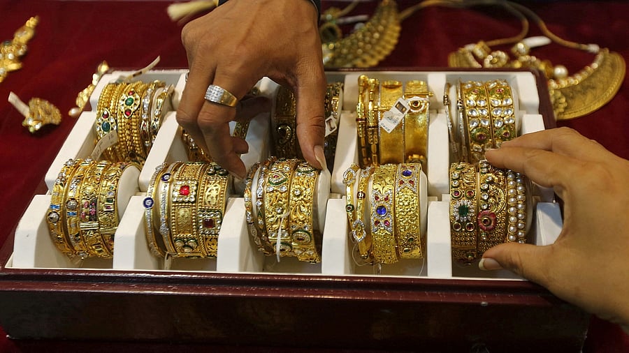 <div class="paragraphs"><p>Representative image od bangles.</p></div>