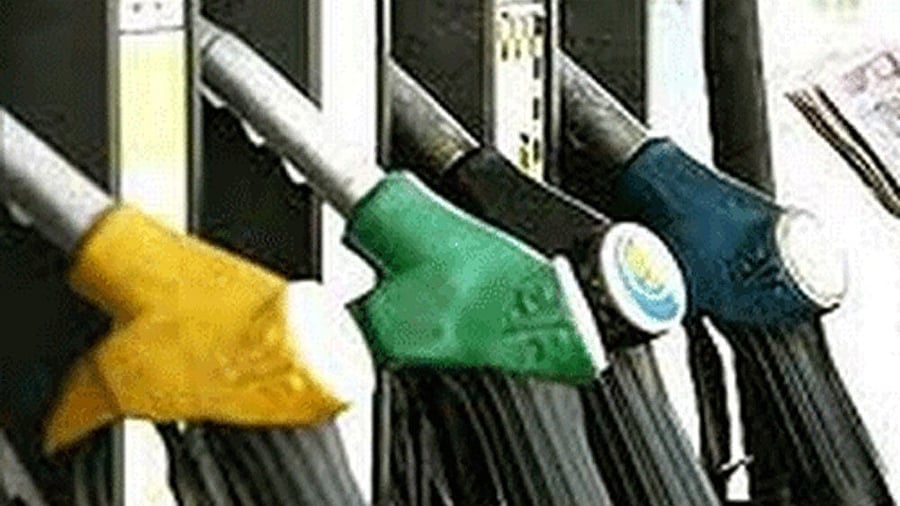<div class="paragraphs"><p>There was not mush rush in the petrol pumps in Punjab on Wednesday. </p></div>
