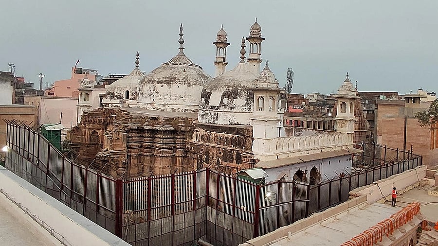 <div class="paragraphs"><p>View of Kashi Vishwanath Temple Dham and Gyanvapi Masjid complex, in Varanasi</p></div>
